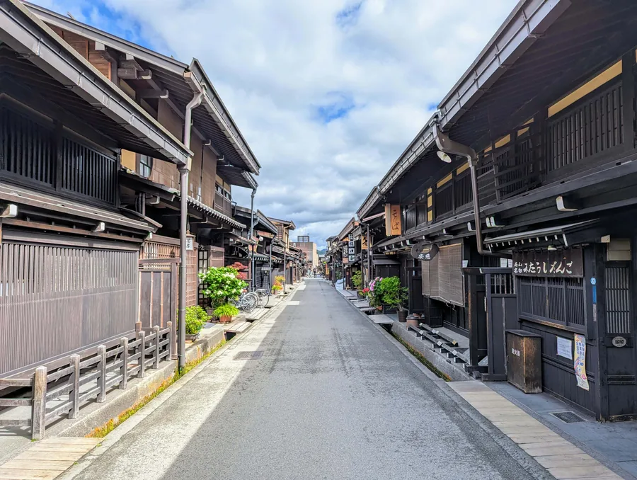 Sanmachi Street, Takayama