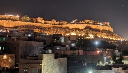 Fort Jaisalmer bei Nacht