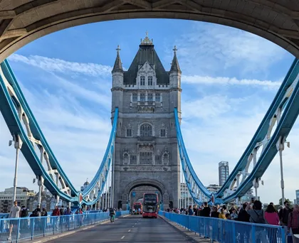Auf der Tower Bridge
