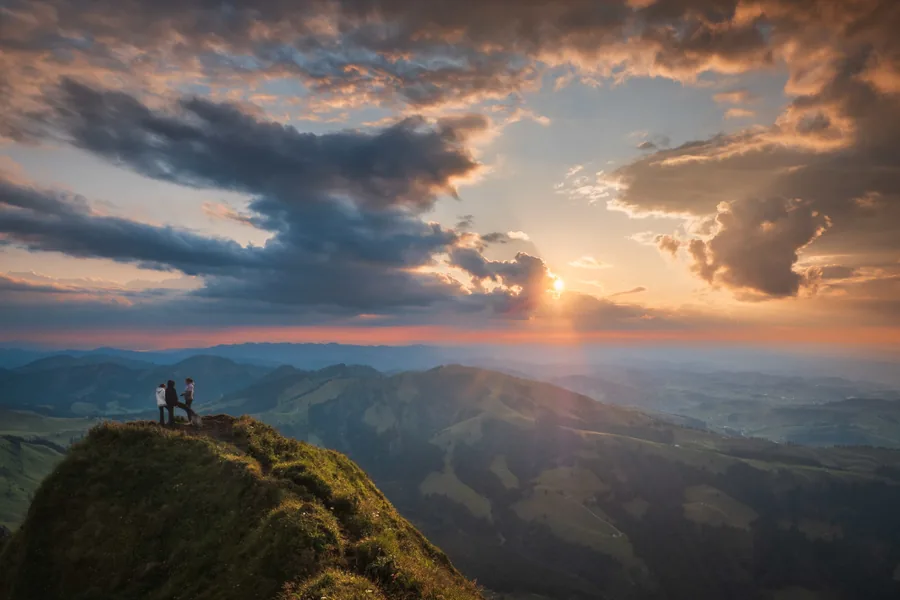 Two Walkers on the Ridge