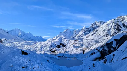 Gletschersee im Himalaya